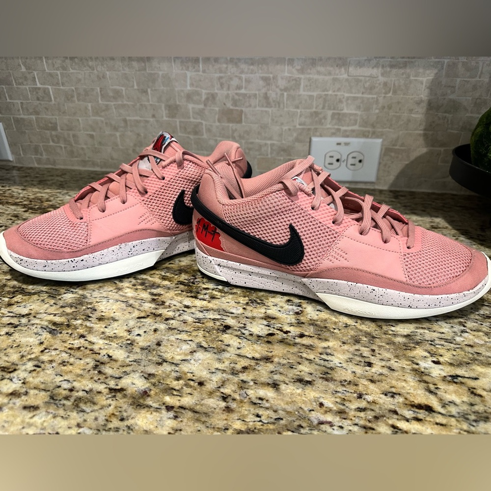 Ja Morant Mens Basketball shoes size 10.5